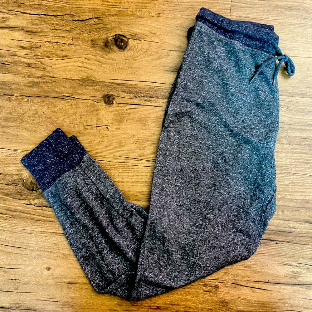Light Joggers